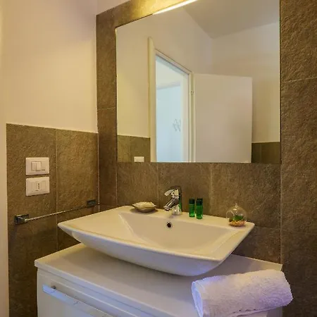 Girasole Casa Gialla Колико