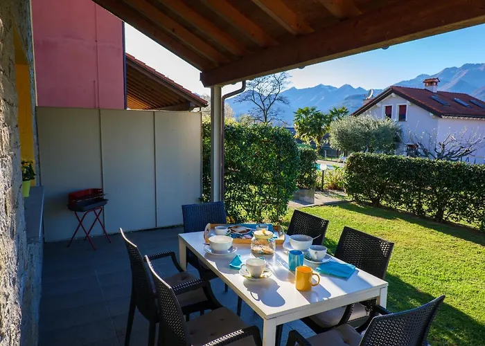 Girasole Casa Gialla Lejlighedshotel Colico