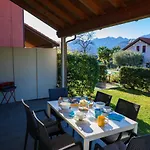 Girasole Casa Gialla アパートホテル コーリコ