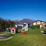 Girasole Casa Gialla 4* コーリコ
