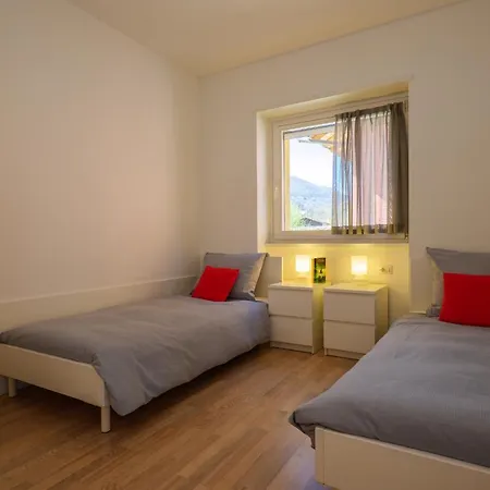 Lejlighedshotel Girasole Casa Gialla *