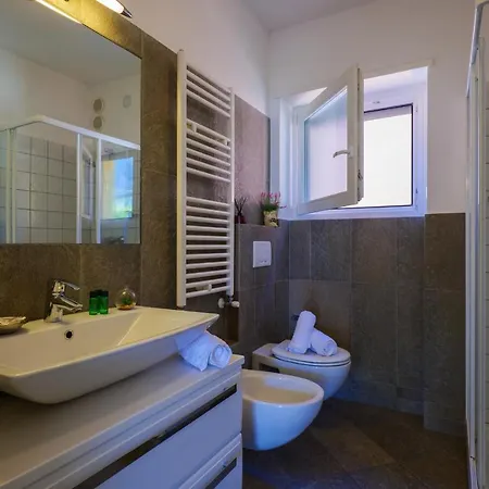 Girasole Casa Gialla Colico