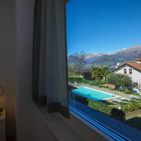 Girasole Casa Gialla Hotel apartamentowy 4*