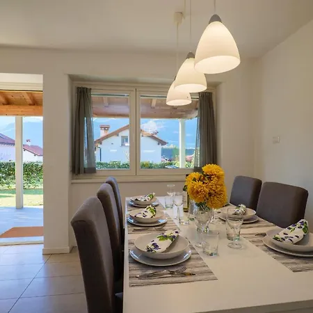 Girasole Casa Gialla *