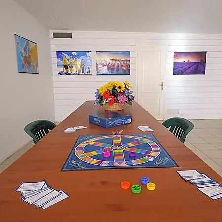 Apartmanhotel Girasole Casa Gialla Colico