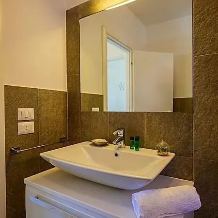 Girasole Casa Gialla 4*