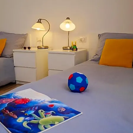 Apartmanhotel Girasole Casa Gialla 4*