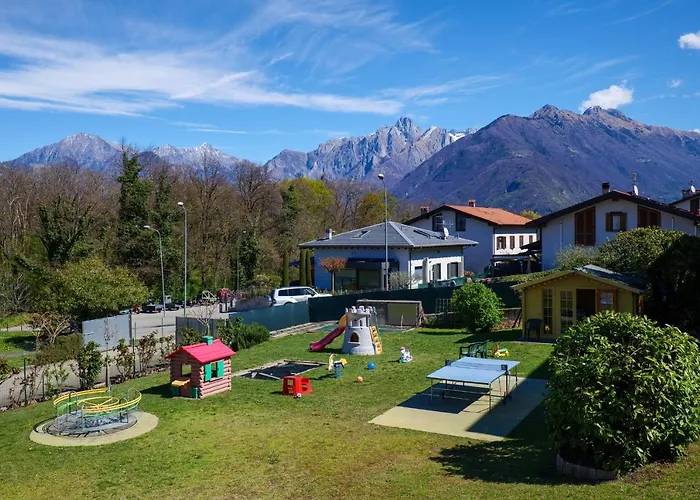 Girasole Casa Gialla 4* Colico