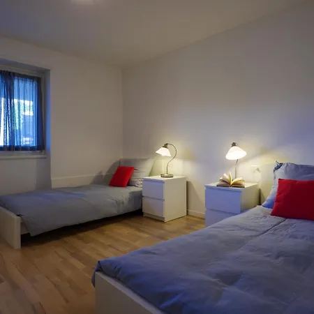 Girasole Casa Gialla アパートホテル