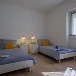 Apart Otel Girasole Casa Gialla Colico