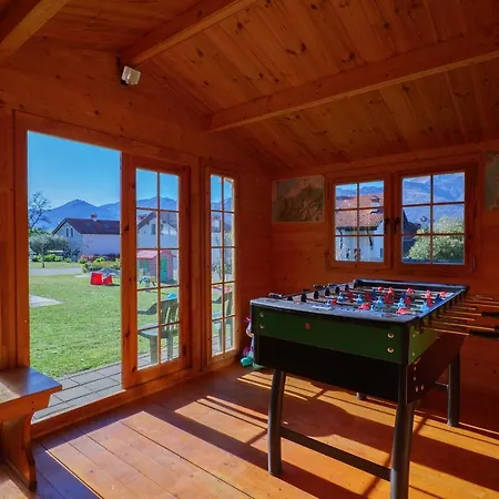 Girasole Casa Gialla Aparthotel Colico