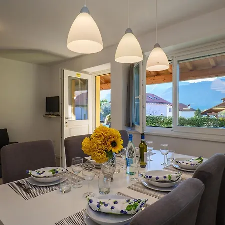 Girasole Casa Gialla